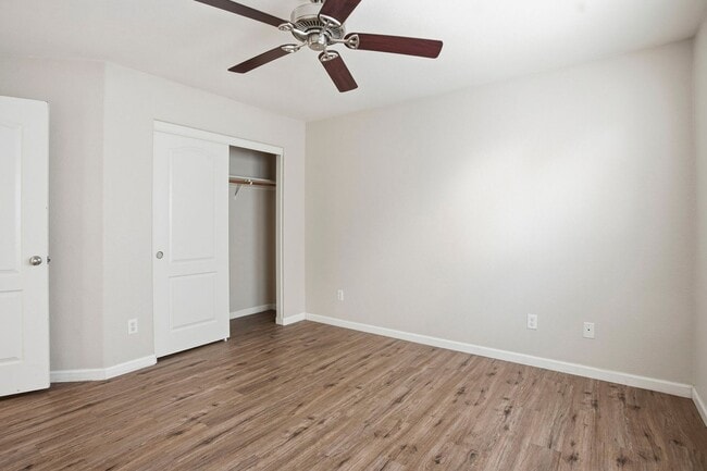 Building Photo - SPACIOUS & CLEAN 2 STORY, 4 BEDROOM, 2.5 BATH IN NATOMAS