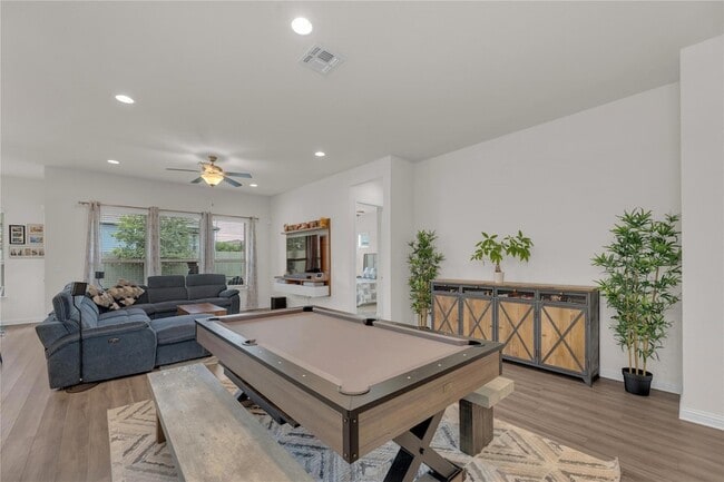 Building Photo - 10024 Dalliance Ln