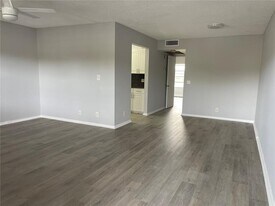 Building Photo - 300 SW 134th Way
