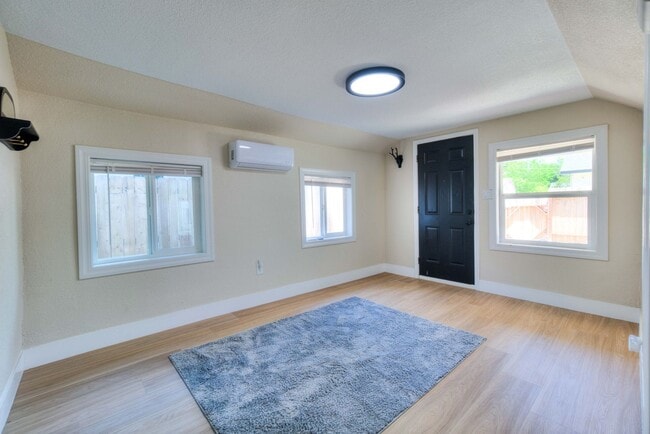 Building Photo - Rare Opportunity to Rent Main House and De...