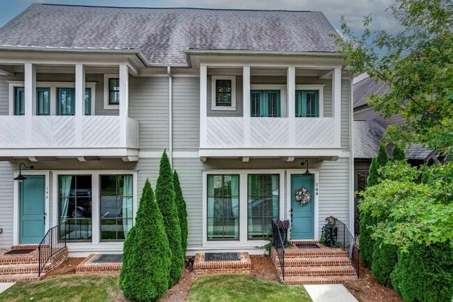 Building Photo - 144 1st Ave NW