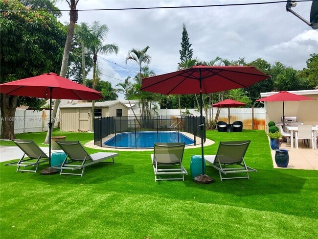 Building Photo - 1918 Liberty St