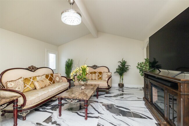 Building Photo - 22526 Threefold Ridge Dr