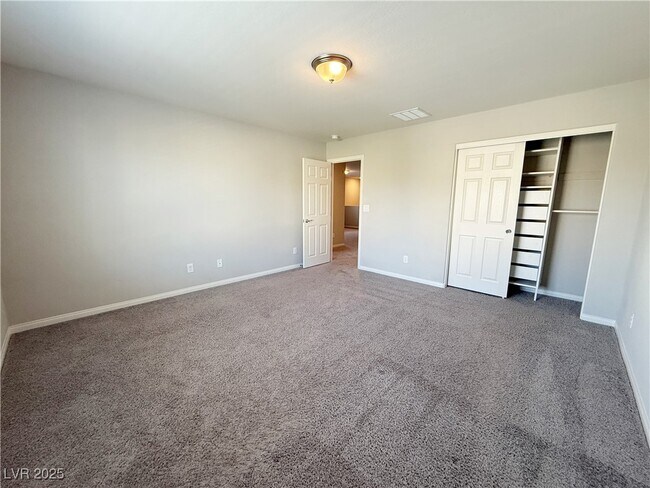 Building Photo - 7745 Wishbone Falls St