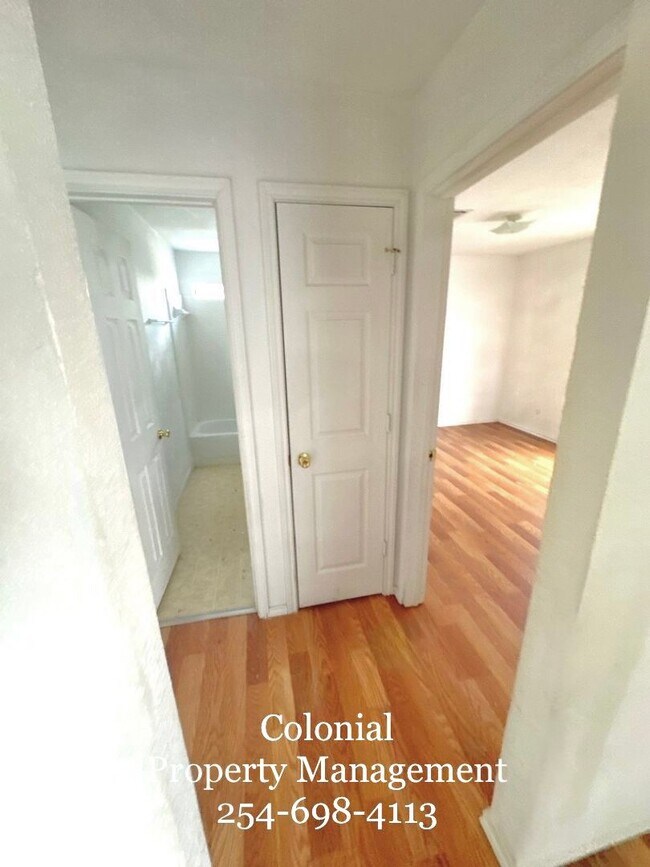 Building Photo - 3414 Cantabrian Dr