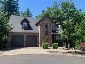 Building Photo - Starpointe Luxury Home with 6 Bedrooms, 4 Baths, & 3 Levels, Backs To 40 Acres Greenspace/Trails