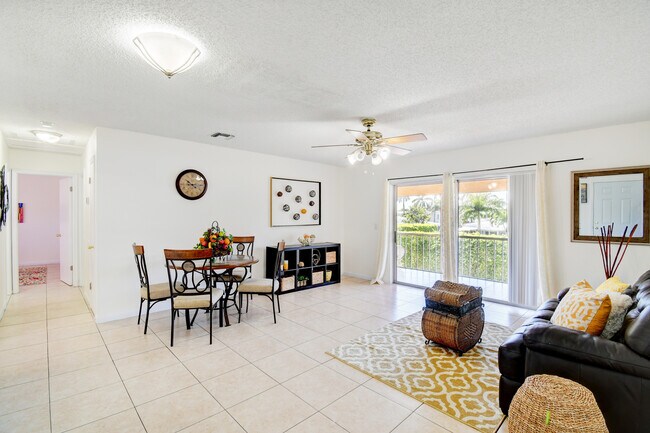 Building Photo - 420 NE 17th Ave