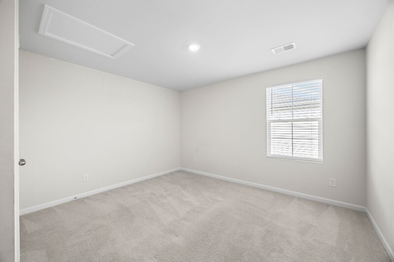 Building Photo - 367 Matuskovic Dr