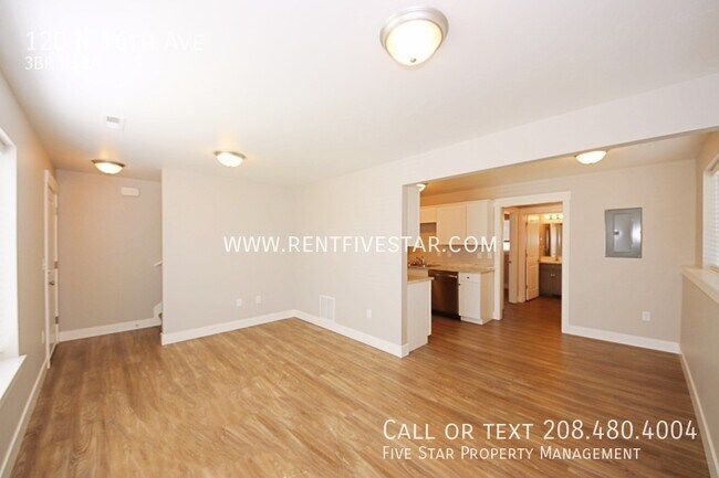 Building Photo - 120 N 16th Ave