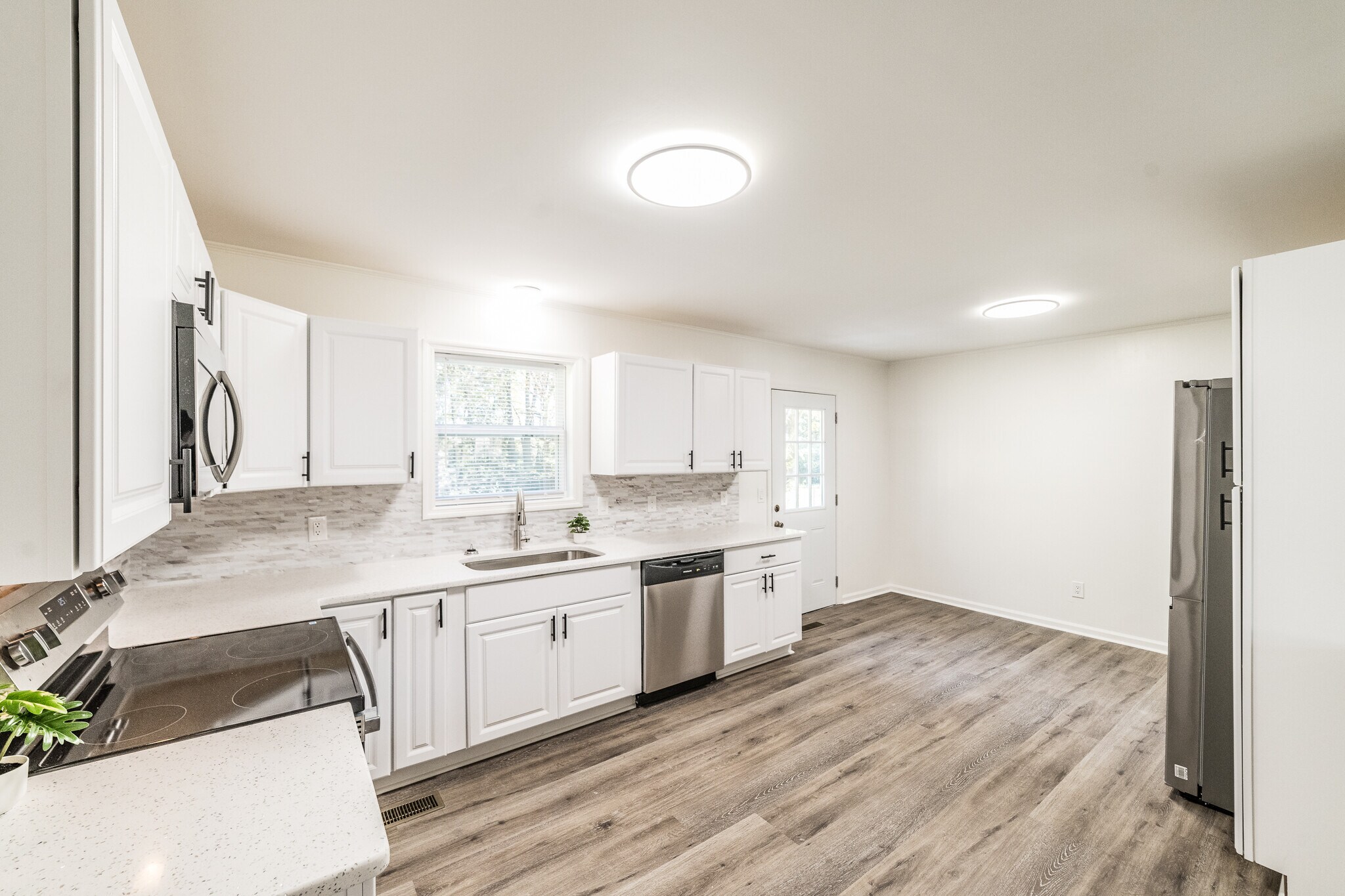 Building Photo - 3610 Dawnwood Dr NW