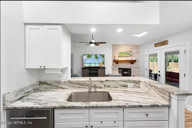 Building Photo - 2063 Las Brisas Ct