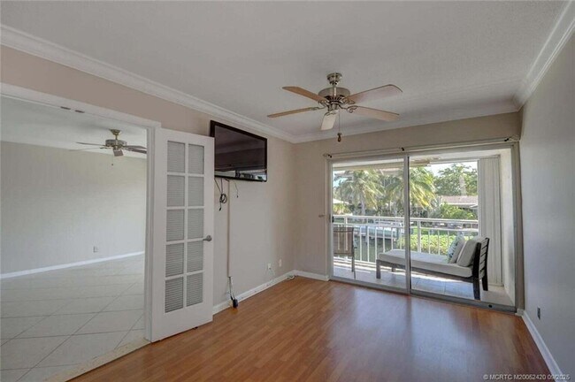 Building Photo - 68 Yacht Club Dr