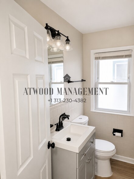 Building Photo - Coming Soon – Beautifully Updated Home *Coming Soon (Move-in ready by 6/1 or Sooner)*!
