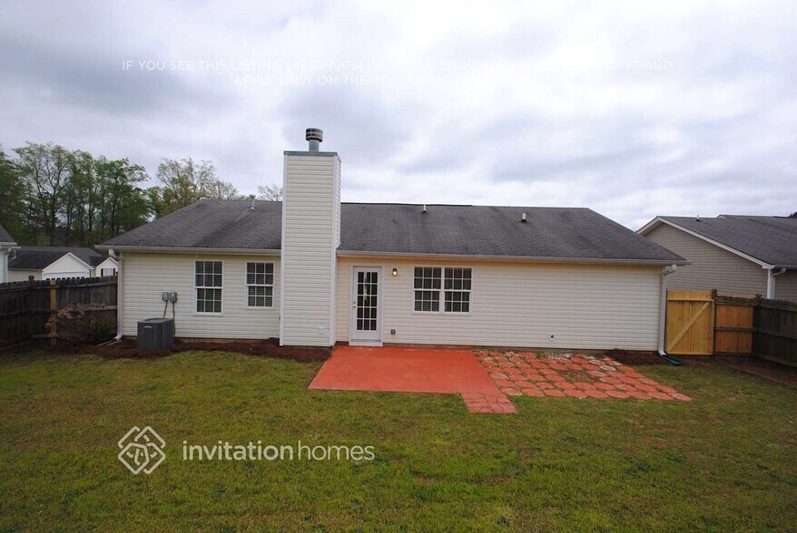 Building Photo - 465 Amelia Grove Ln SE