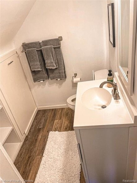 Building Photo - 2108 N Wilson Ave