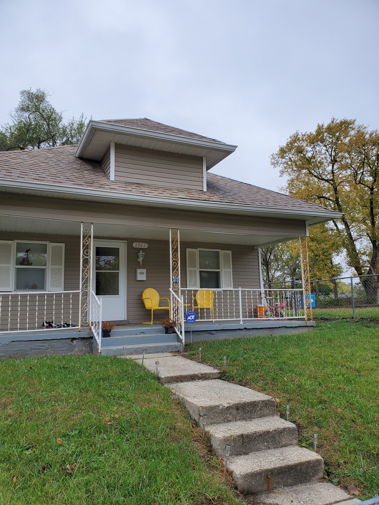 Building Photo - 2862 N Olney St