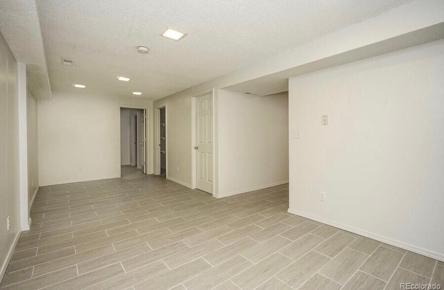 Building Photo - 4925 Enid Way