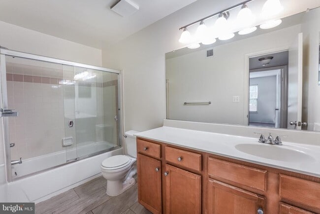 Building Photo - 1712 Abercromby Ct