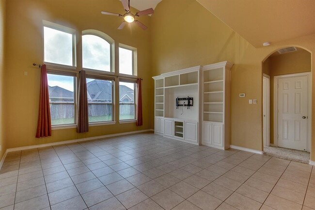 Building Photo - 26307 Sundown Cove Ln