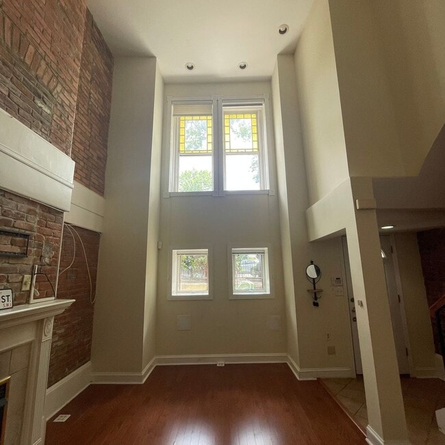 Building Photo - 1812 13th St NW
