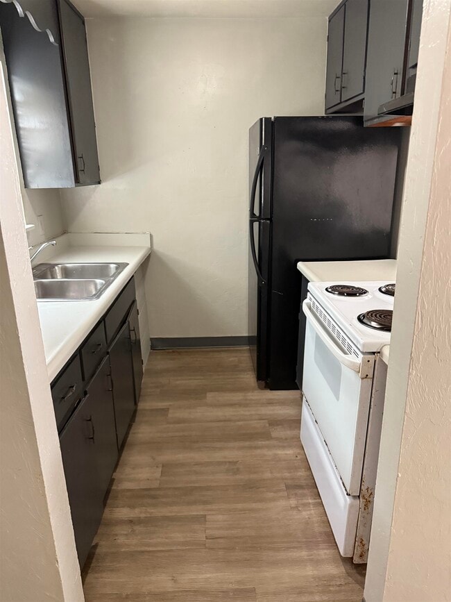 Building Photo - 1832 Nekoma Ct