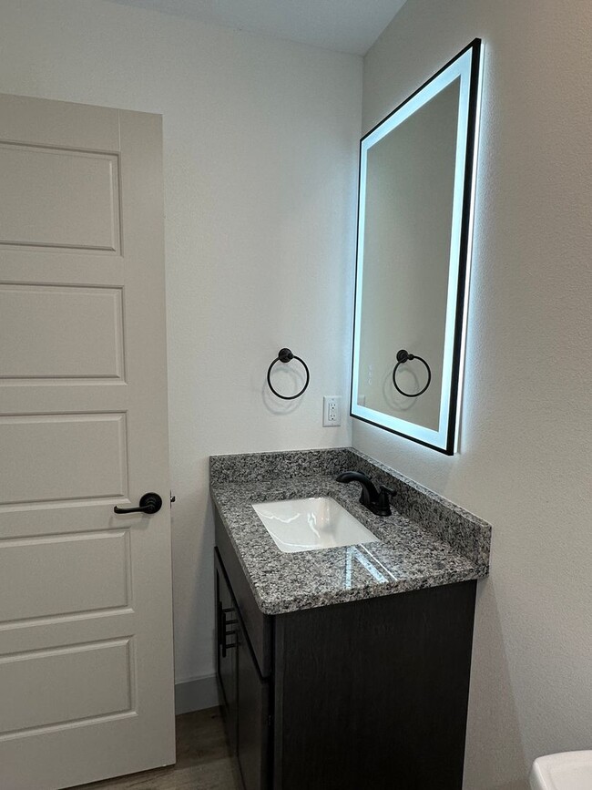 Building Photo - NEW CONSTRUCTION 5 Bed 3 Bath w/ Walk Out ...