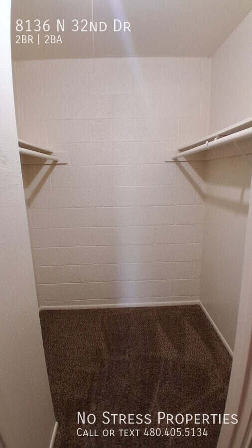 Building Photo - 8136 N 32nd Dr