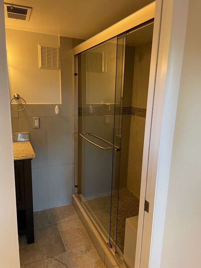 Basement bathroom - 48 Hope Rd
