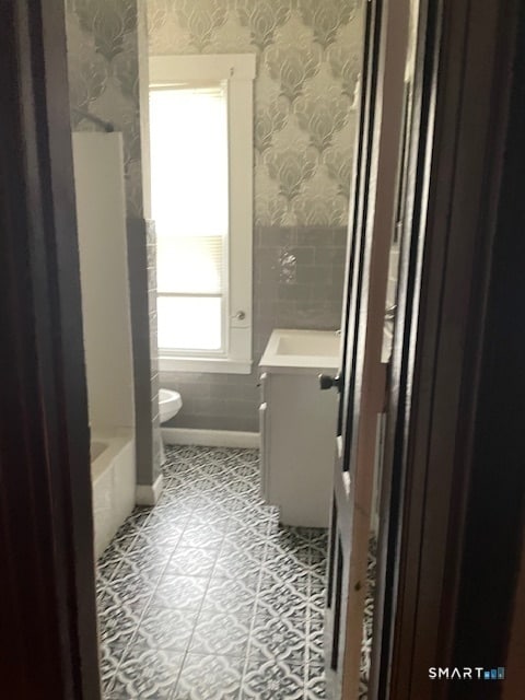 Building Photo - 281 Chestnut St