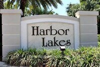 Building Photo - Seasonal 3br 2bath Condo in Harbor Lakes C...