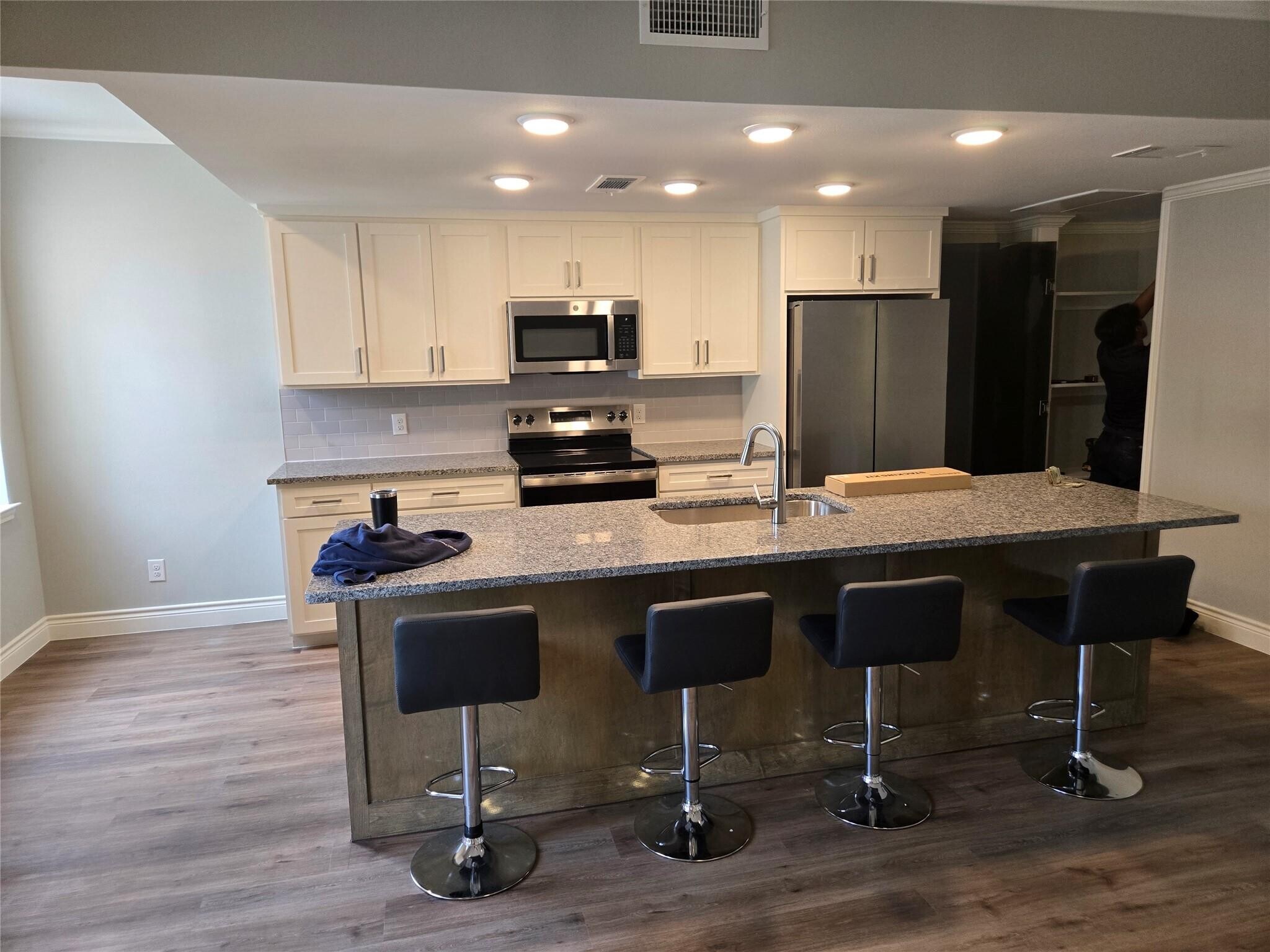 Building Photo - 5325 Bent Tree Forest Dr