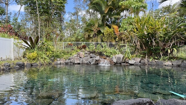 Building Photo - 16-2063-2063 Pearl Dr