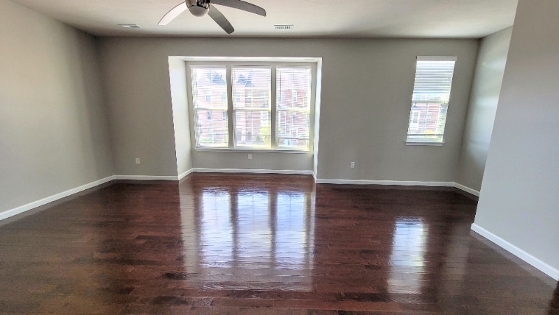 Building Photo - 9615 Union Park