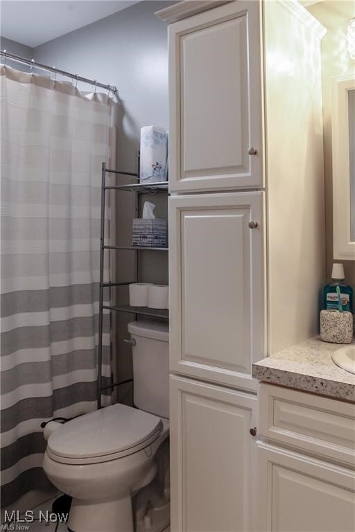 Building Photo - 822 Shadowood Ln SE