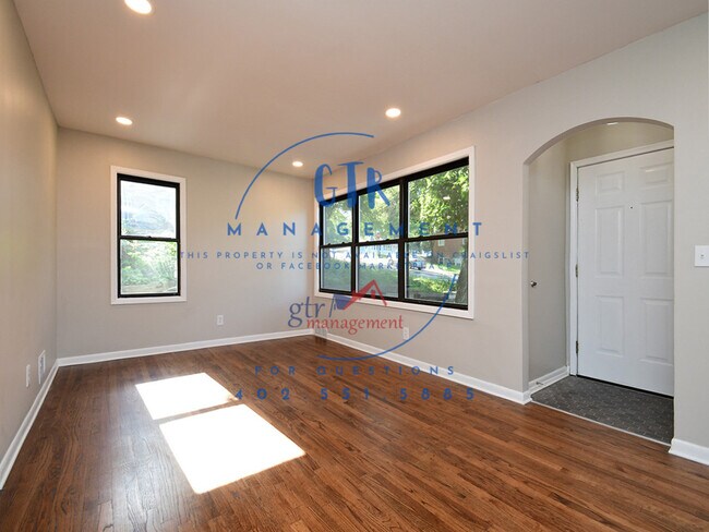 Building Photo - 6010 Evans St