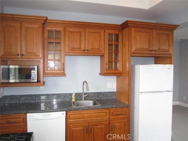 Building Photo - 2367 Elden Ave