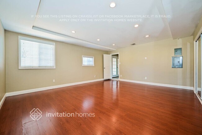 Building Photo - 7800 Radford Ave