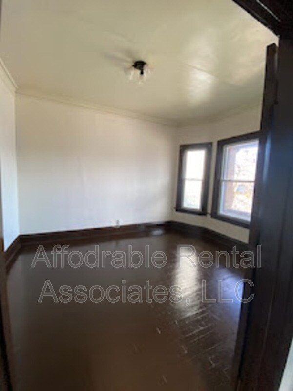 Building Photo - 2269 S 16th St