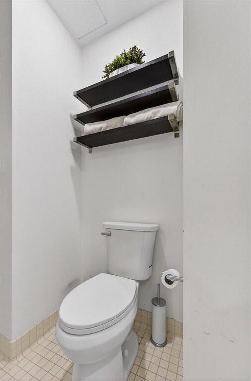 Building Photo - 88 Kingston St