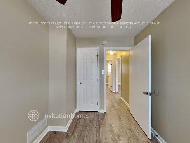 Building Photo - 106 Longview Rd