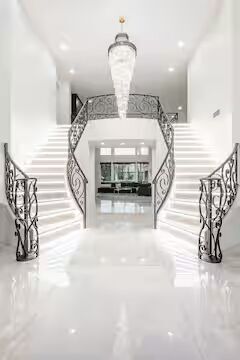 Building Photo - 1372 Peninsula Point Ave