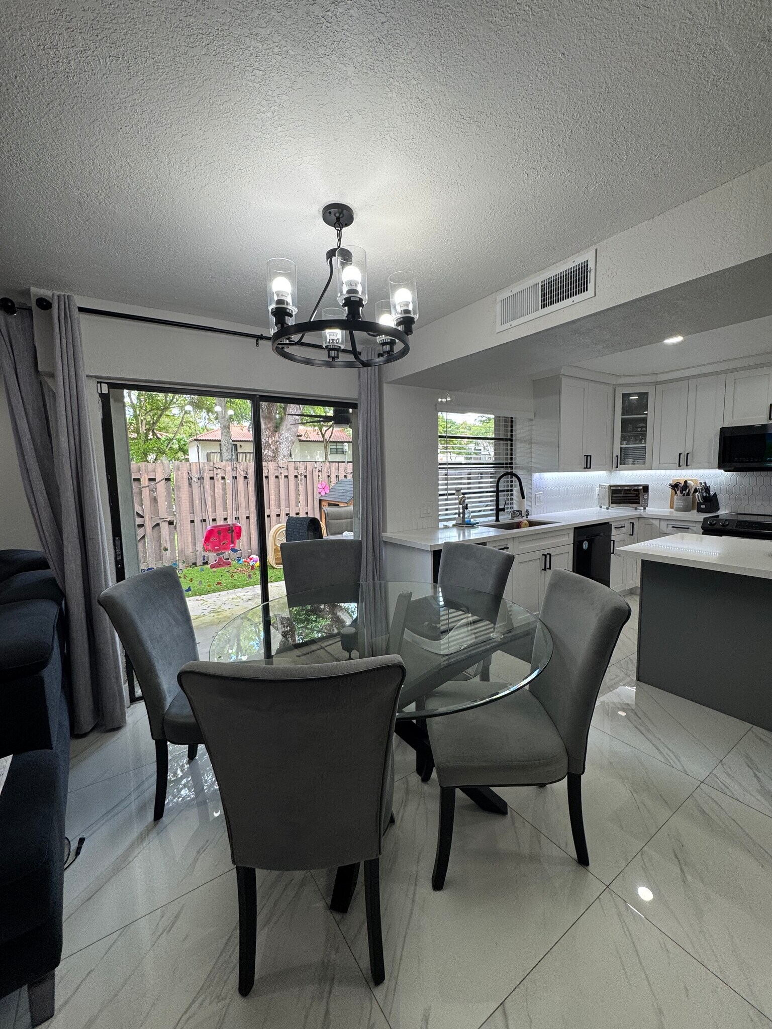 Building Photo - 13299 SW 112th Ter