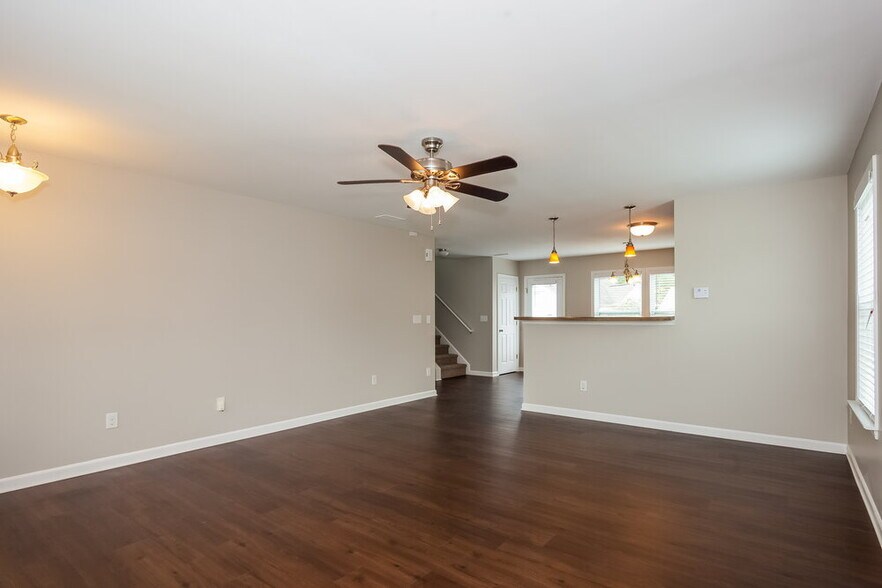 Building Photo - 1334 Haestad Ct