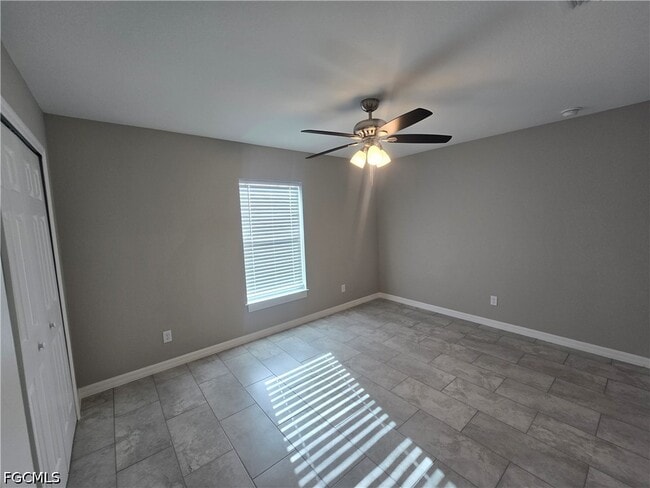Building Photo - 4309 NE 20th Ct