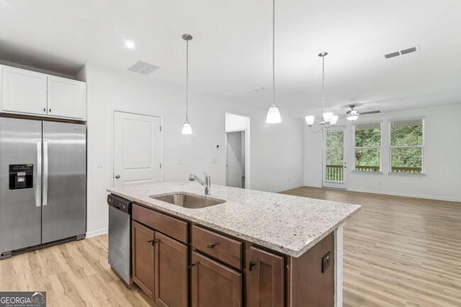 Building Photo - 1545 Salinger Ct