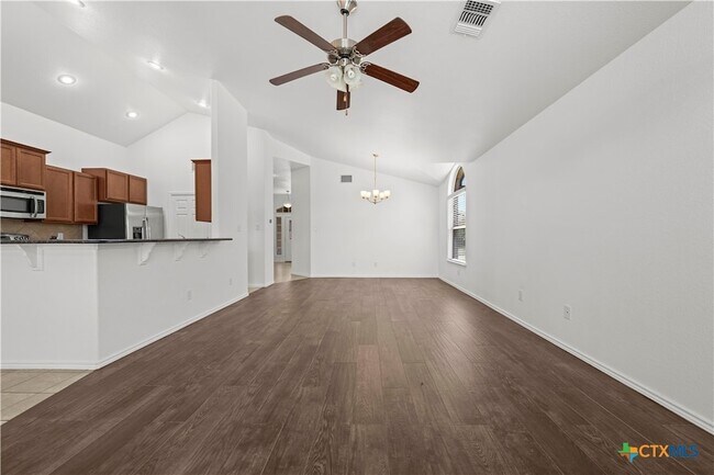 Building Photo - 6709 Mustang Creek Rd