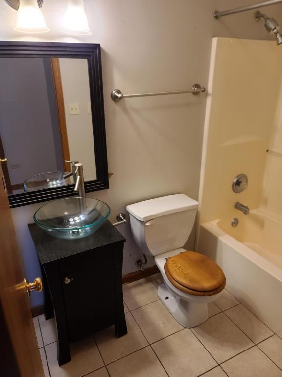 Building Photo - 1361 Cunat Ct