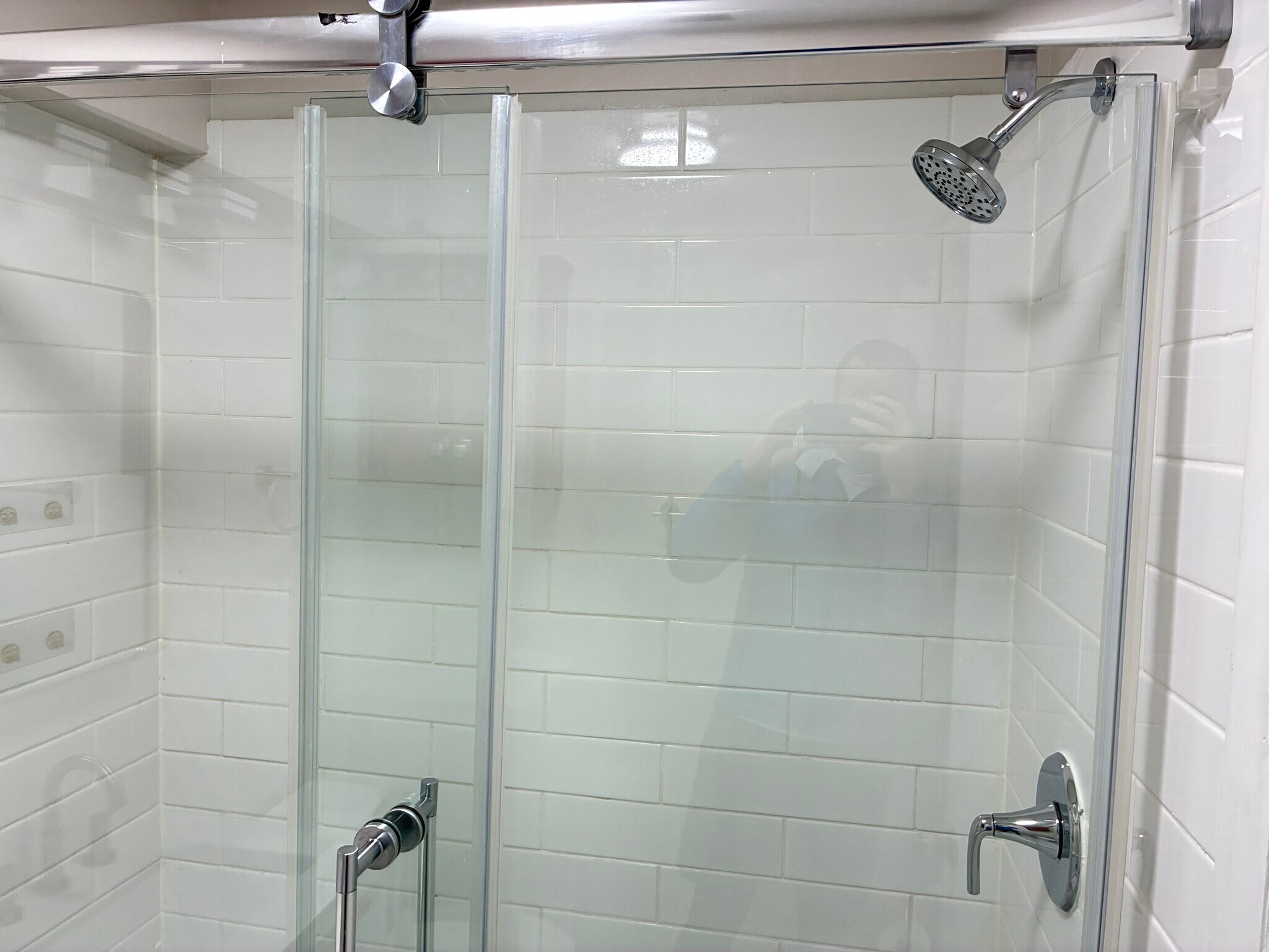 Building Photo - 625 C St NE