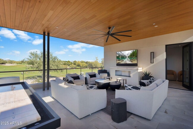 Building Photo - 6321 E Phoenician Blvd