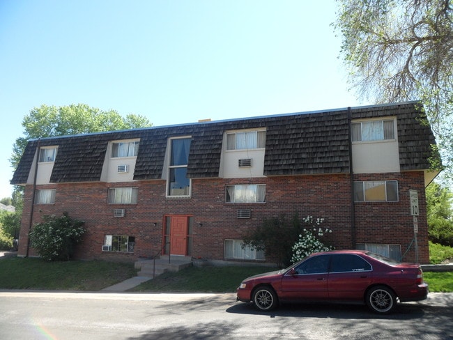 Building Photo - 791 W Prentice Ave